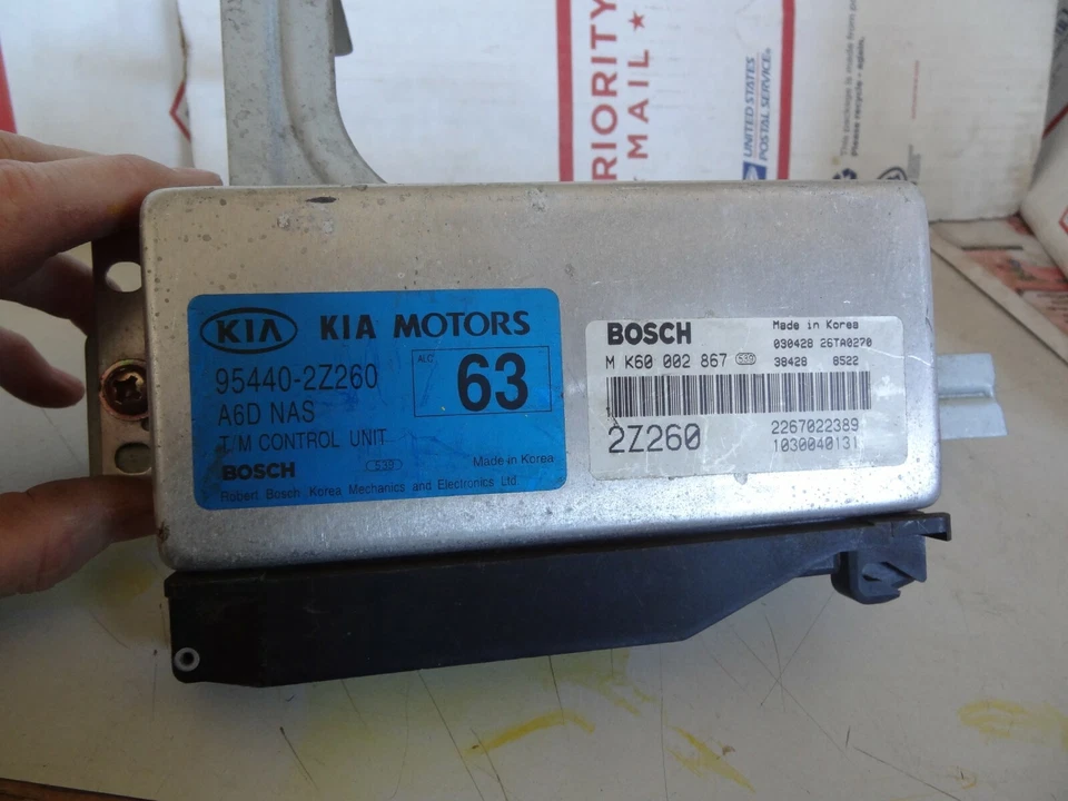 03 KIA RIO Chassis ECM Transmission Left Hand Kick Panel 95440-2Z260 MK60002867 Foto 2 de 4