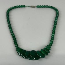 Vintage Green Jade Necklace Graduated nice quality 45cm polished stone