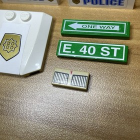 *Missing 2 Stickers* Spiderman 1 Spider-Man&rsquo;s First Chase Set 4850