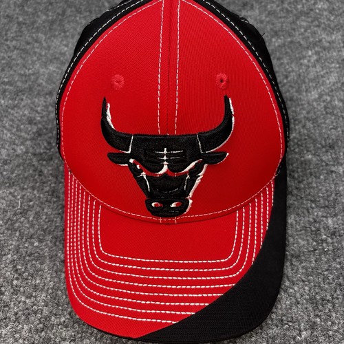 Chicago Bulls NBA Adidas Logo Structured Adjustable SnapBack Hat NEW - Picture 8 of 12