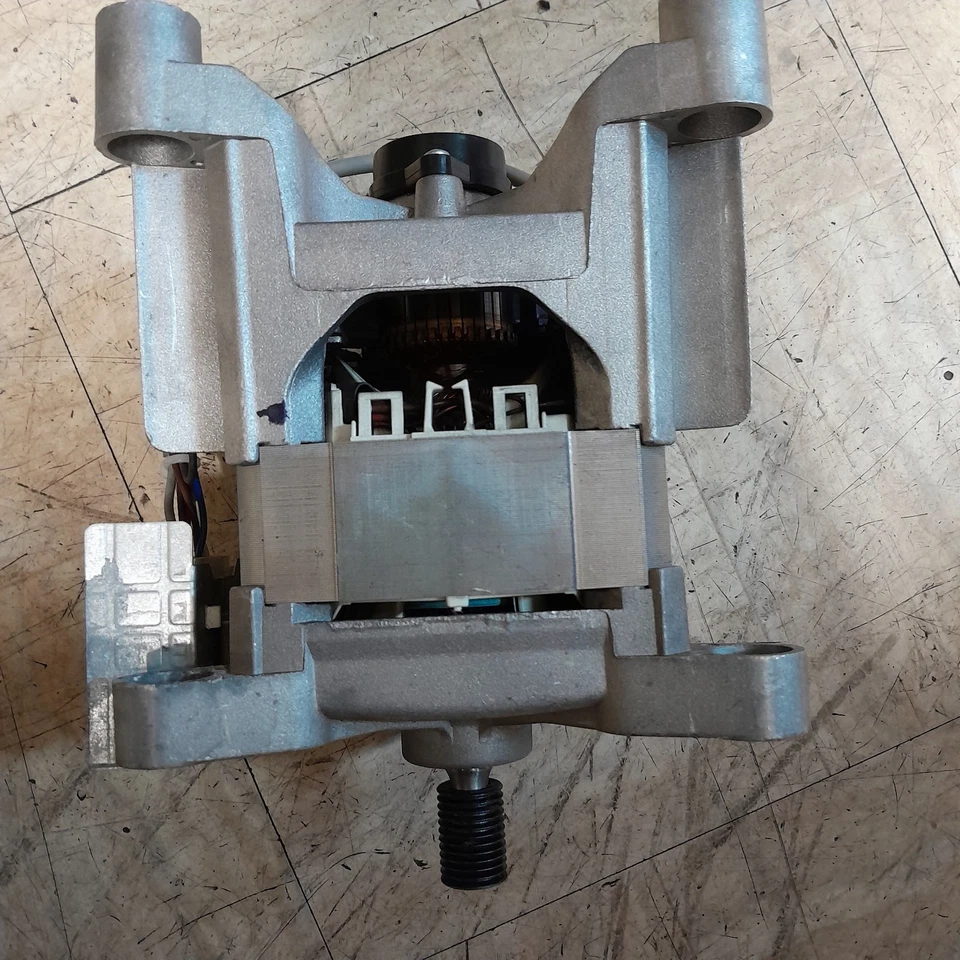 indesit Iwc71252 Washing Machine Moter .  Used Washing Machine Moter. - Image 3 of 4