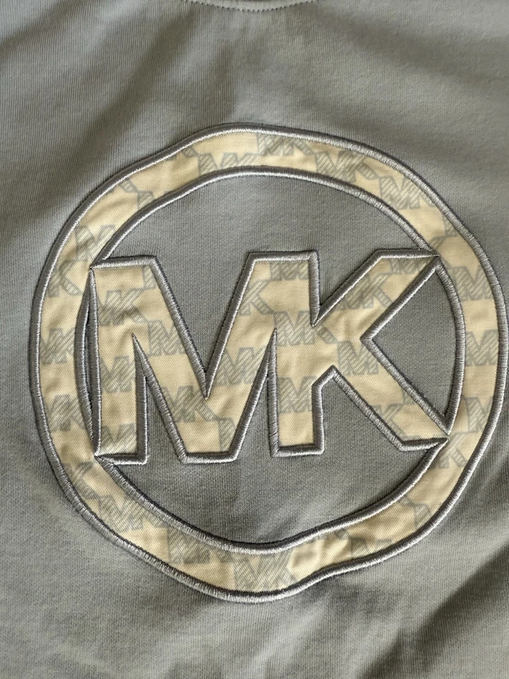 Sudadera Michael Kors azul claro, talla pequeña Foto 2 de 3