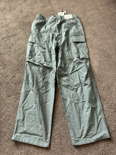 Pantalones cargo Uniqlo:C para hombre corte ancho verde $49,90 talla M