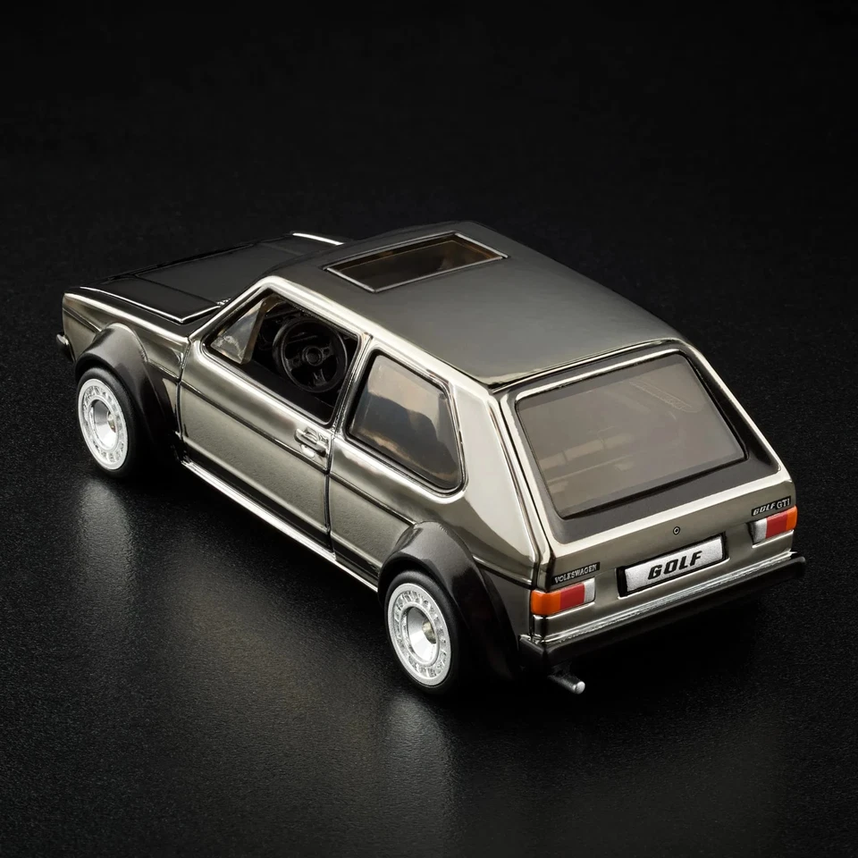 1:64 Hot Wheels Limited Edition RLC 1976 Volkswagen Golf Mk1 GTI - Image 3 of 4