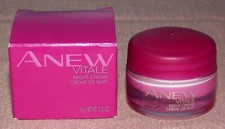 AVON ANEW VITALE NIGHT CREAM Travel Size .50 oz New