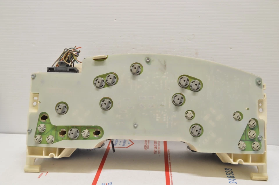 Cuadro de instrumentos velocímetro Chevrolet Lumina 1997 1999 52 k millas T3 011 Foto 2 de 4