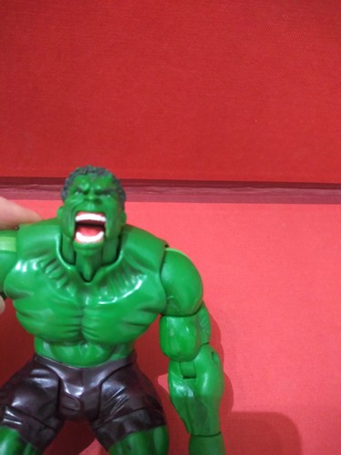 TOY BIZ THE HULK MOVIE 2003 UNIVERSAL MARVEL HULK SMASH & CRUSH 16cm 6.5" - Foto 5 di 7