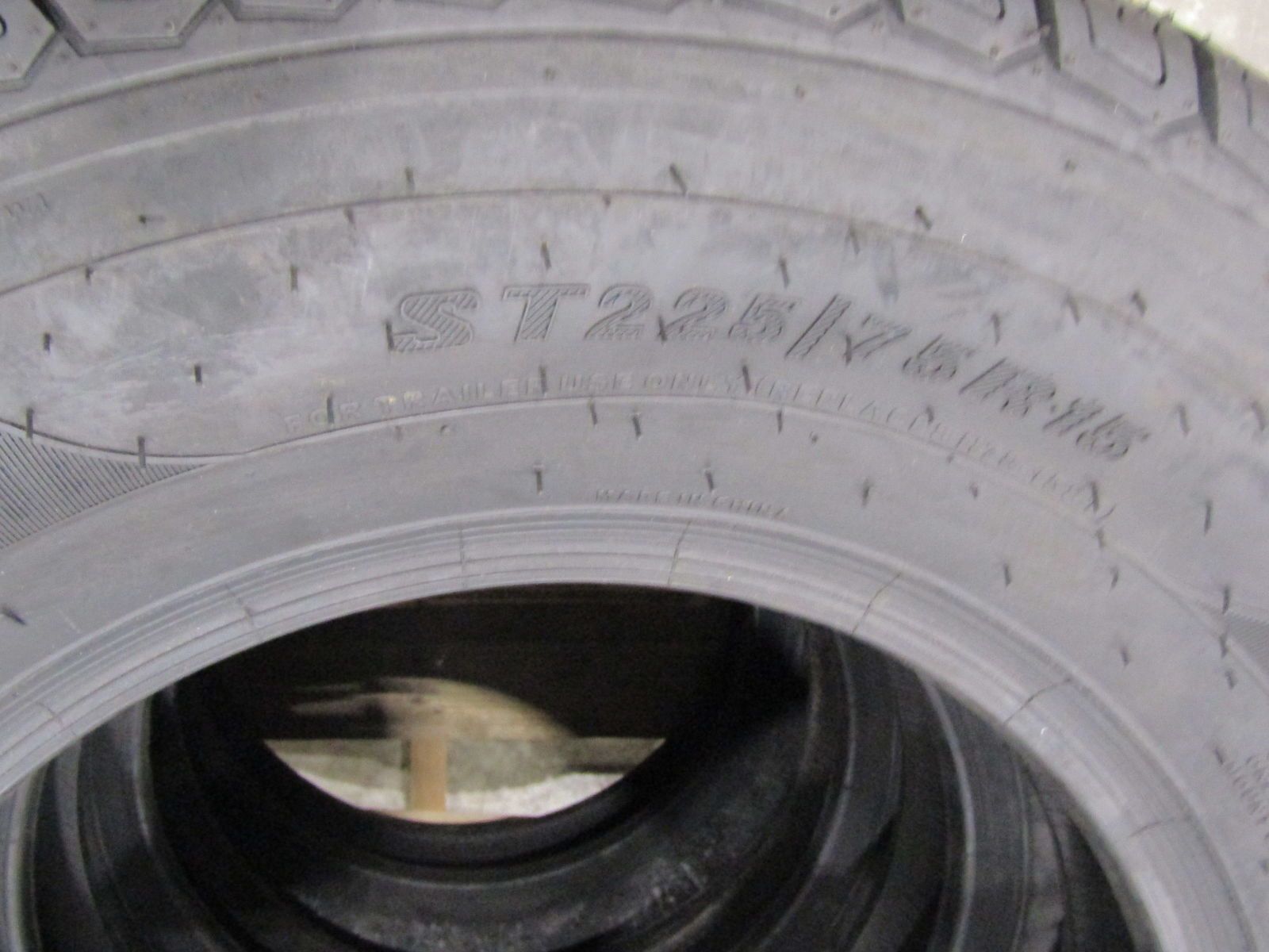 Set of (4) Carlisle Radial Trail HD 225/75R15 113M Trailer Tires, 6H04611 eBay