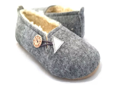 Women's Felt Slippers with Natural Wool House Slippers Ballet Button