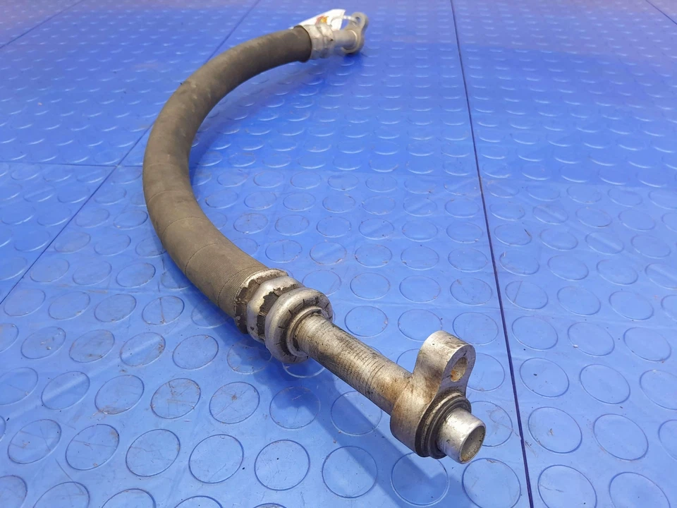 Manguera de succión de aire acondicionado Chevy Avalanche 2007-2013 pieza original OEM 22876357 Foto 4 de 4