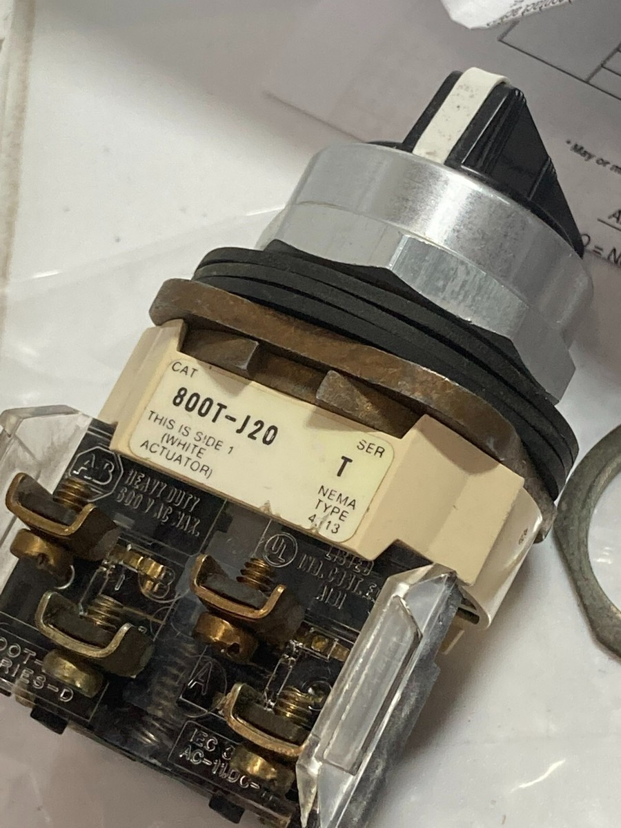 ALLEN BRADLEY 800T-J20A SEL SWITCH 3 POS SPR RET FROM BOTH