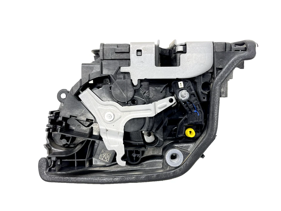 Actuador de bloqueo de pestillo de puerta trasera izquierda BMW X1 X2 X5 F15 2014-2022 OEM 7281941 Foto 4 de 4