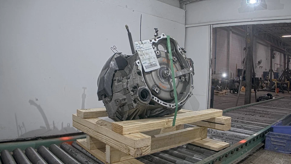 Conjunto de transmisión automática usado se adapta a: Toyota Camry AT VIN E 2007 quinto dígito Foto 2 de 4