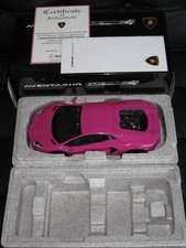 1 18 AutoArt Lamborghini Aventador LP700 4 Pink