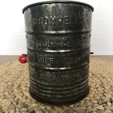 Vintage Bromwell’s Three Cup Metal Measuring Sifter Made In USA Wood Handle