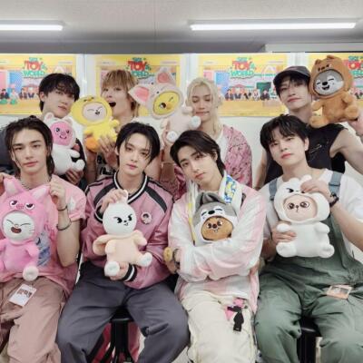 アイドルグッズ tomorrow x together skz auratone _57.JPG?set_id=880000500F