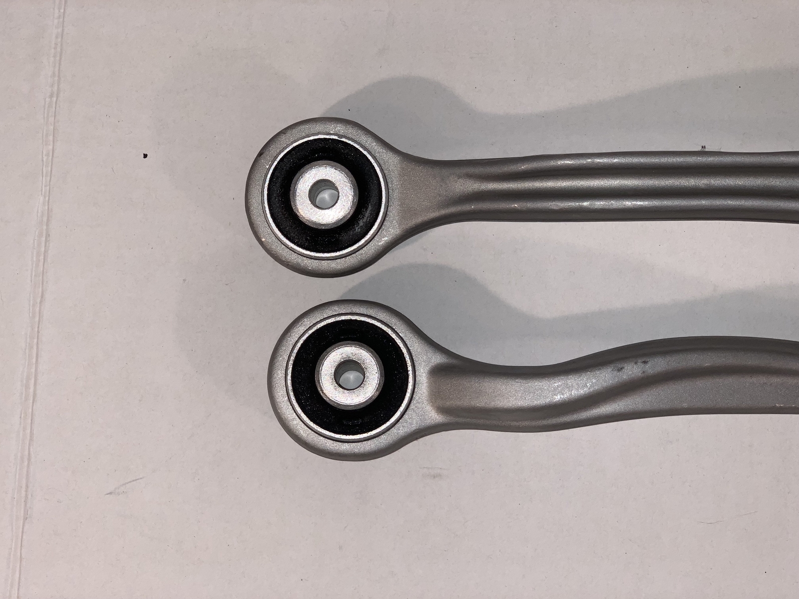 Bentley Continental GTC GT Flying Spur right upper control arm arms (2 pcs)