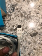 Belkin Mini DisplayPort to HDTV Converter Cable Mini DisplayPort to HDMI 13ft 