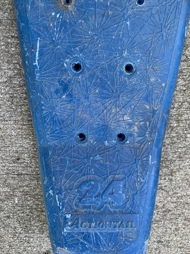 Vintage 70s RETRO Skateboard DecK HUFFY Thunder Board 24" Action Tail Blue - Picture 3 of 7