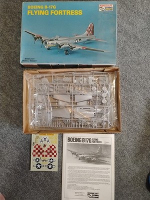 Minicraft Hasegawa Boeing B-17G WWII Flying Fortress 1/72 Scale