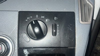MERCEDES VITO W639 TRAVELINER MINIBUS HEADLIGHT SWITCH WITH HEADLIGHT ADJUSTER