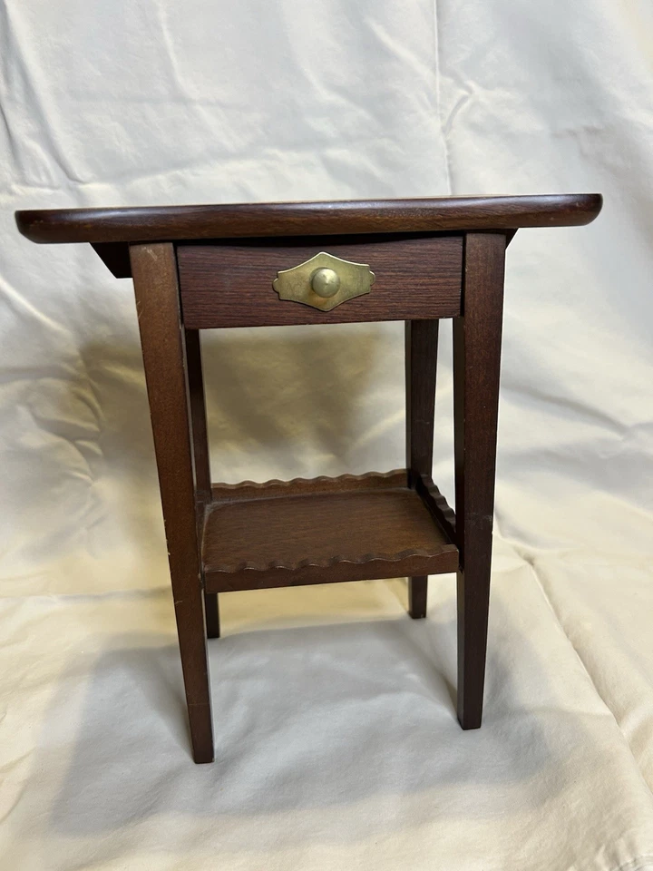 PC Felicity Dressing Table Night Stand+Accessories American Girl Doll - Image 2 of 4