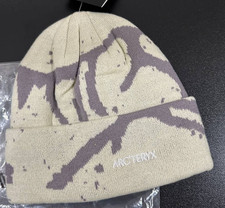NWT Arc  teryx Grotto Toque Beanie   Beige Merino Wool Knit Winter Hat Unisex