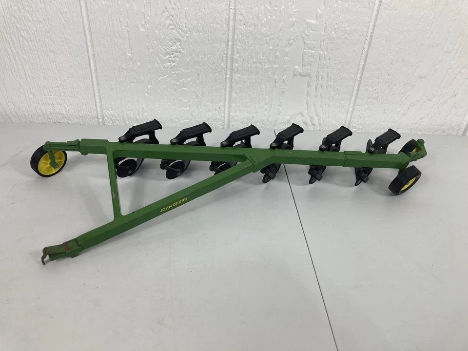 Culata de arado inferior vintage Ertl escala 1/16 John Deere 6 #525 diecast vintage Foto 2 de 4