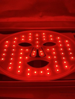 OMNILUX CONTOUR WOMEN FACE ANTI-AGING LED LIGHT THERAPY MASK - [FULL KIT / READ]