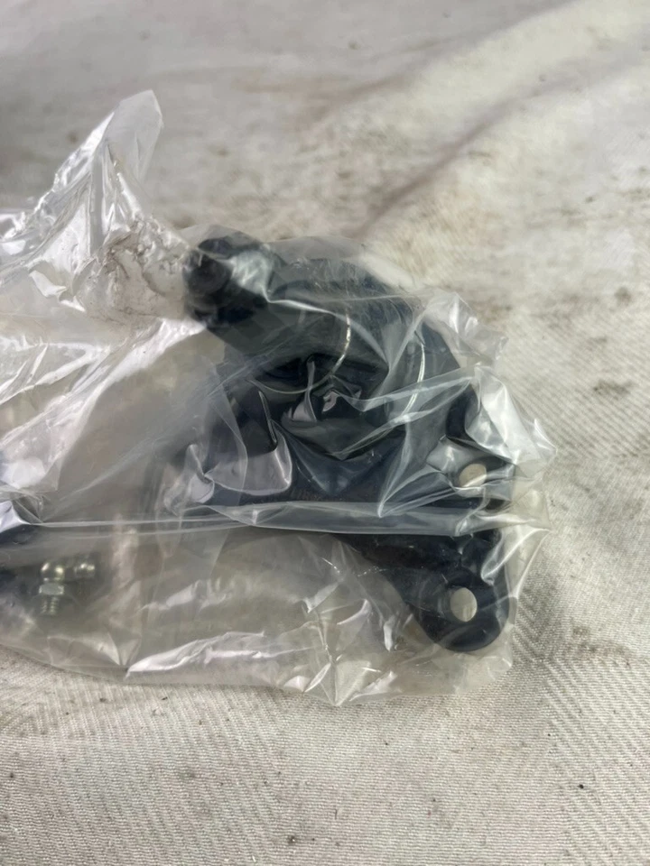 Junta de rótula de suspensión Drive Works K9343 se adapta; camioneta Toyota 1984-1995 Foto 2 de 4