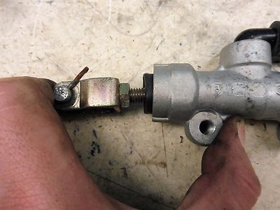1994 Kawasaki ZX600C ZX600 GPX ZX 600 K555' rear brake master