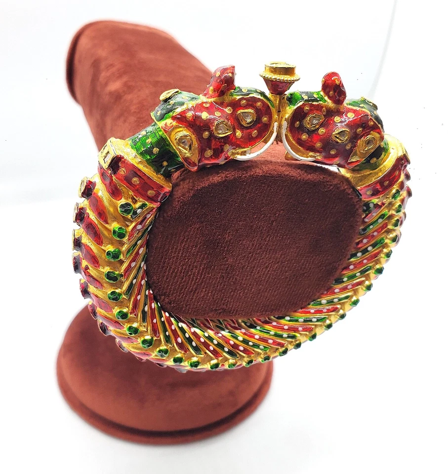 Elephant Indian Bangle in Gold and Silver and Rosecut Diamonds - Image 3 of 4