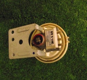 Waschmaschine BEKO WMB71231W Druckschalter