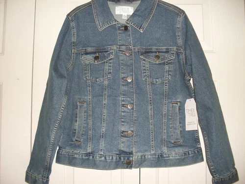 WOMENS TIME AND TRU STRETCH DENIM JEANS JACKET SIZE MEDIUM (8-10) NWT