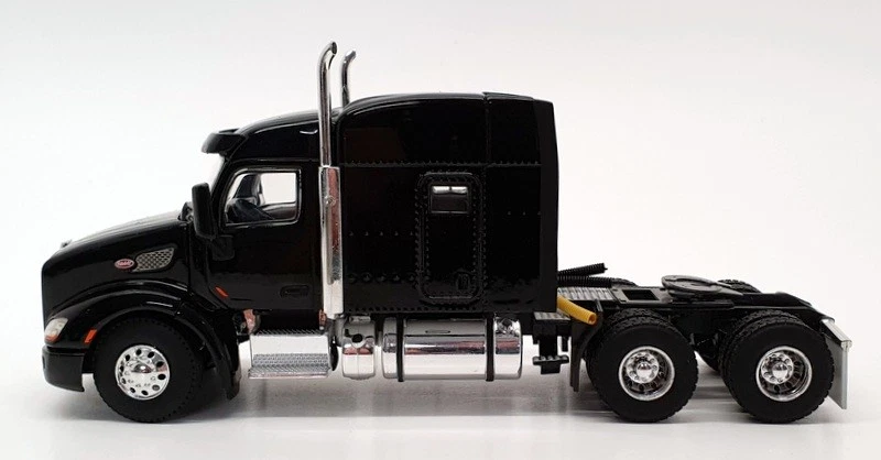 WSI Models 1/50 Scale 33-2026 - Peterbilt 579 6x4 Truck - Black - Image 3 of 4