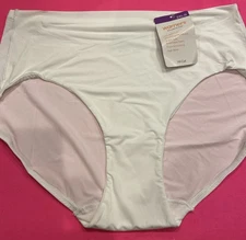 WARNERS WHITE SMOOTH IT OVER BRIEF PANTIES / 2X-LARGE/ 9