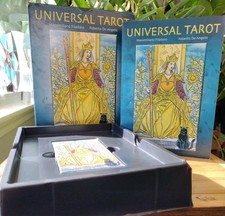 Universal Tarot Cards -Boxed Set Book  Deck 2005 Edition