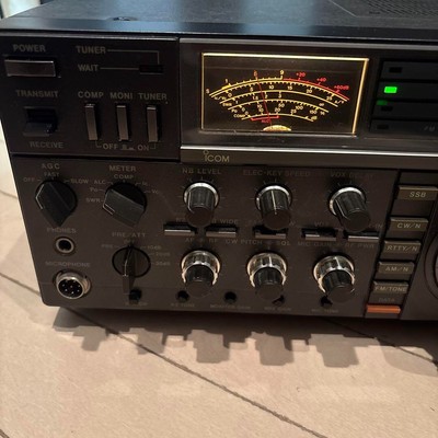 ICOM IC-760PRO １００ｗ　動作品です　茅野市周辺で手渡し希望です ICOM IC-760PRO 100w 動作品です 茅野市周辺で手渡し希望です