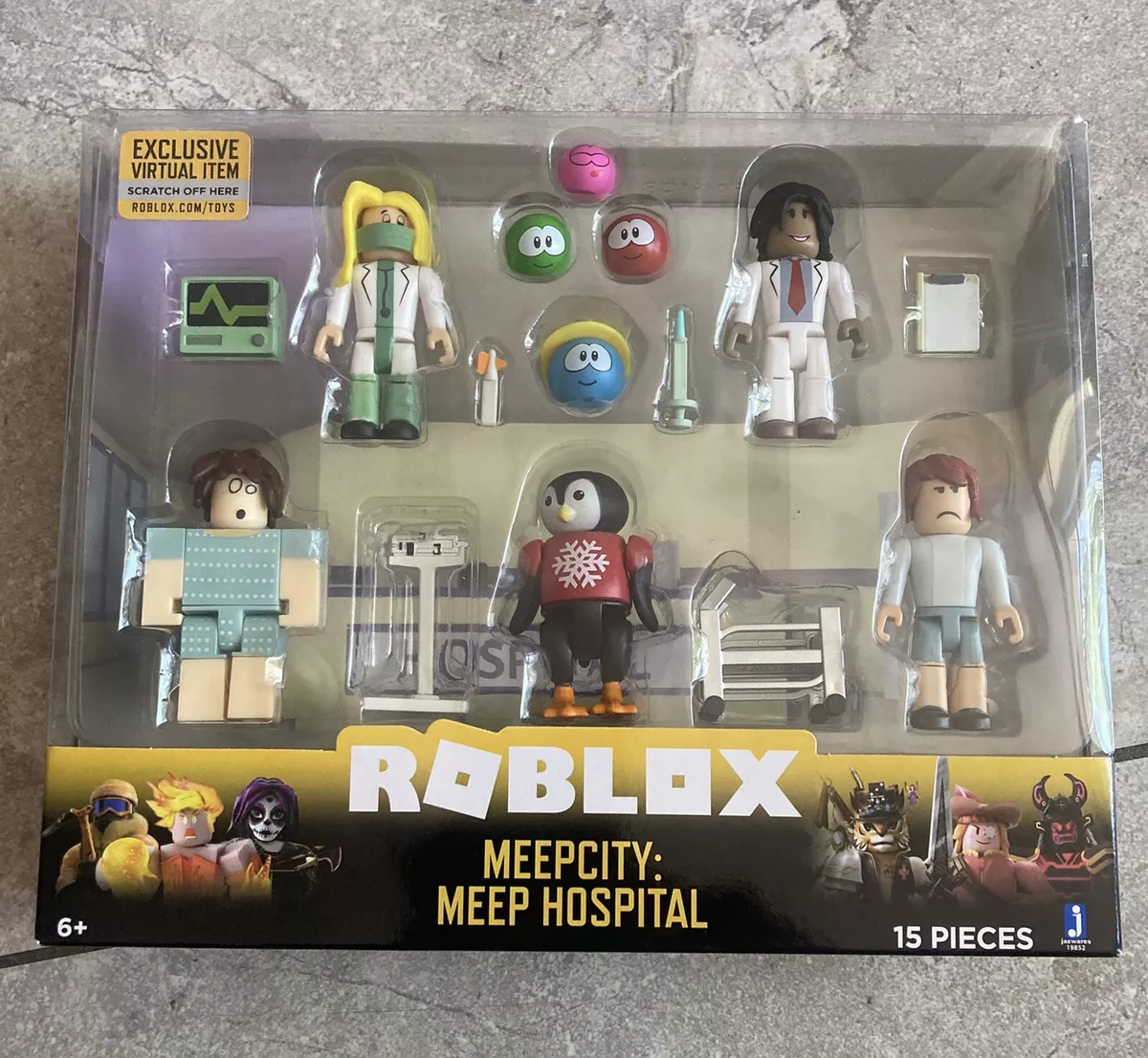 ROBLOX MeepCity: MEEP HOSPITAL 15 Piece Playset w/Exclusive Virtual Item  19852