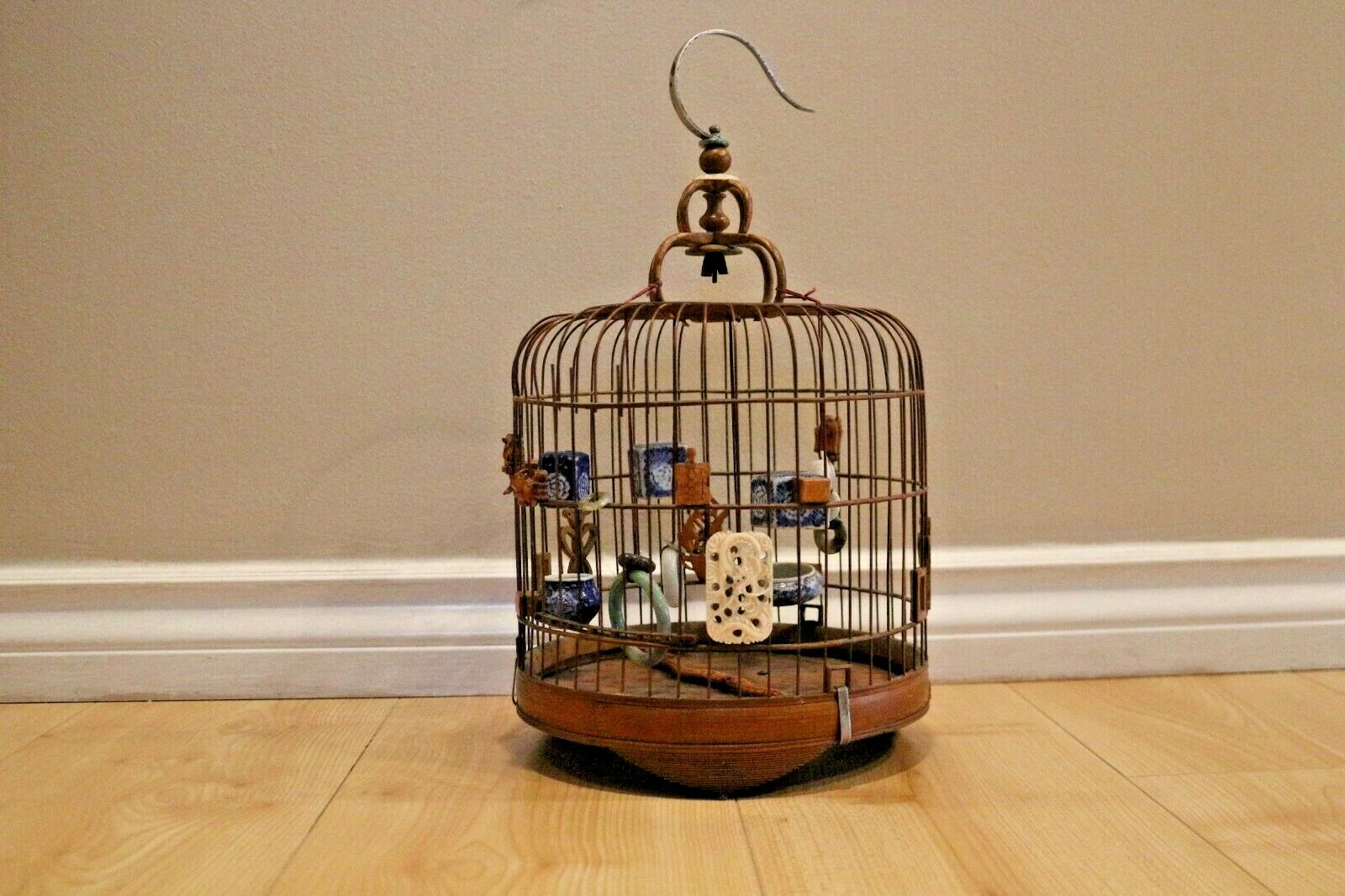 Chinese Bamboo Hanging Birdcage 15"x9"