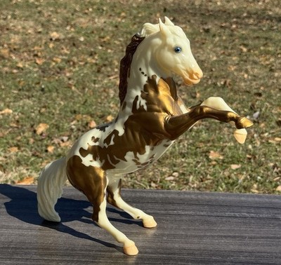 Breyer Horse #701400 Atlas Fighting Stallion Gold Equitana