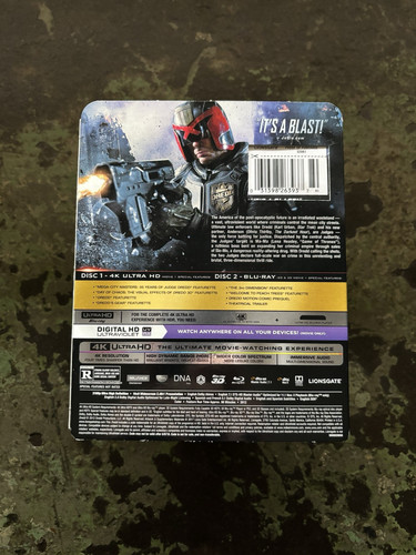 Dredd (2012) 4K UHD + Blu-ray w/ OOP Slipcover - Picture 2 of 5