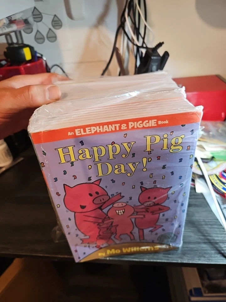 Elephant and Piggie Series by Mo Willems Set of 25 Books - NEW - Image 2 of 4