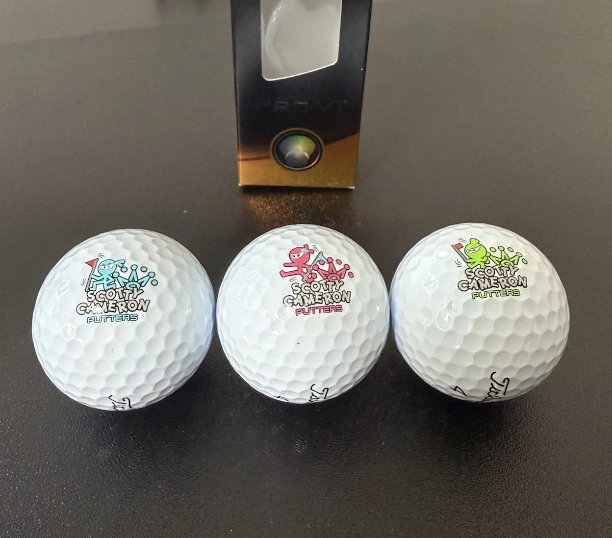 Tiスコッティキャメロン　忍者コラボ Pro V1 xゴルフボール 1ダース Tiスコッティキャメロン 忍者コラボ Pro V1 xゴルフボール 1ダース