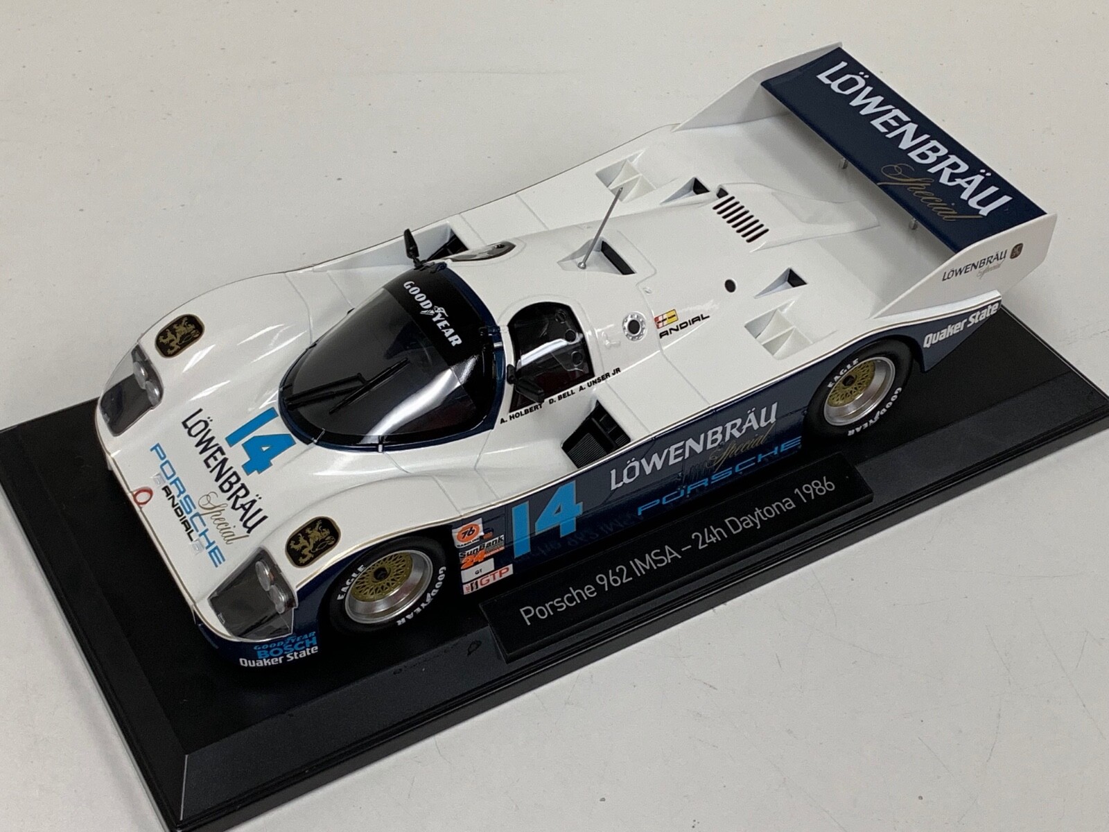 1 18 Norev Porsche 962 IMSA Lowenbrau 1982 24 Hours of Daytona A.L. Holbert 1 18 Norev Porsche 962 IMSA Lowenbrau 1982 24 Hours of Daytona A.L. Holbert