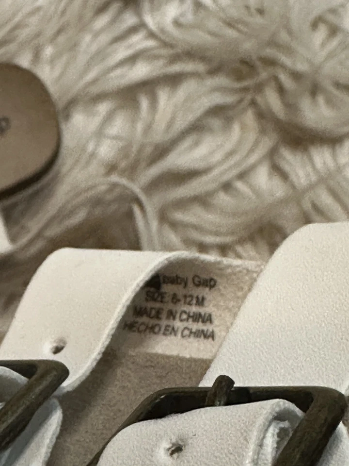 Baby Gap Size 6-12 Month Shoes Sandals White Girl - Image 4 of 4