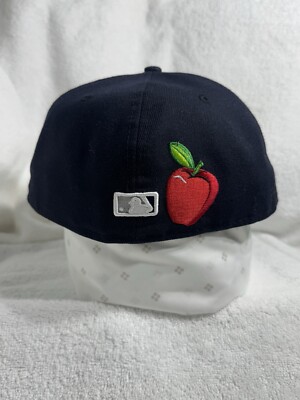 New Era New York Yankees Liberty Big Apple Snapback Embroidered