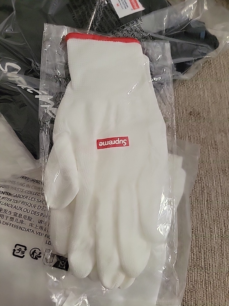 Supreme Rubberized Gloves New In BAG Fw20 One Size