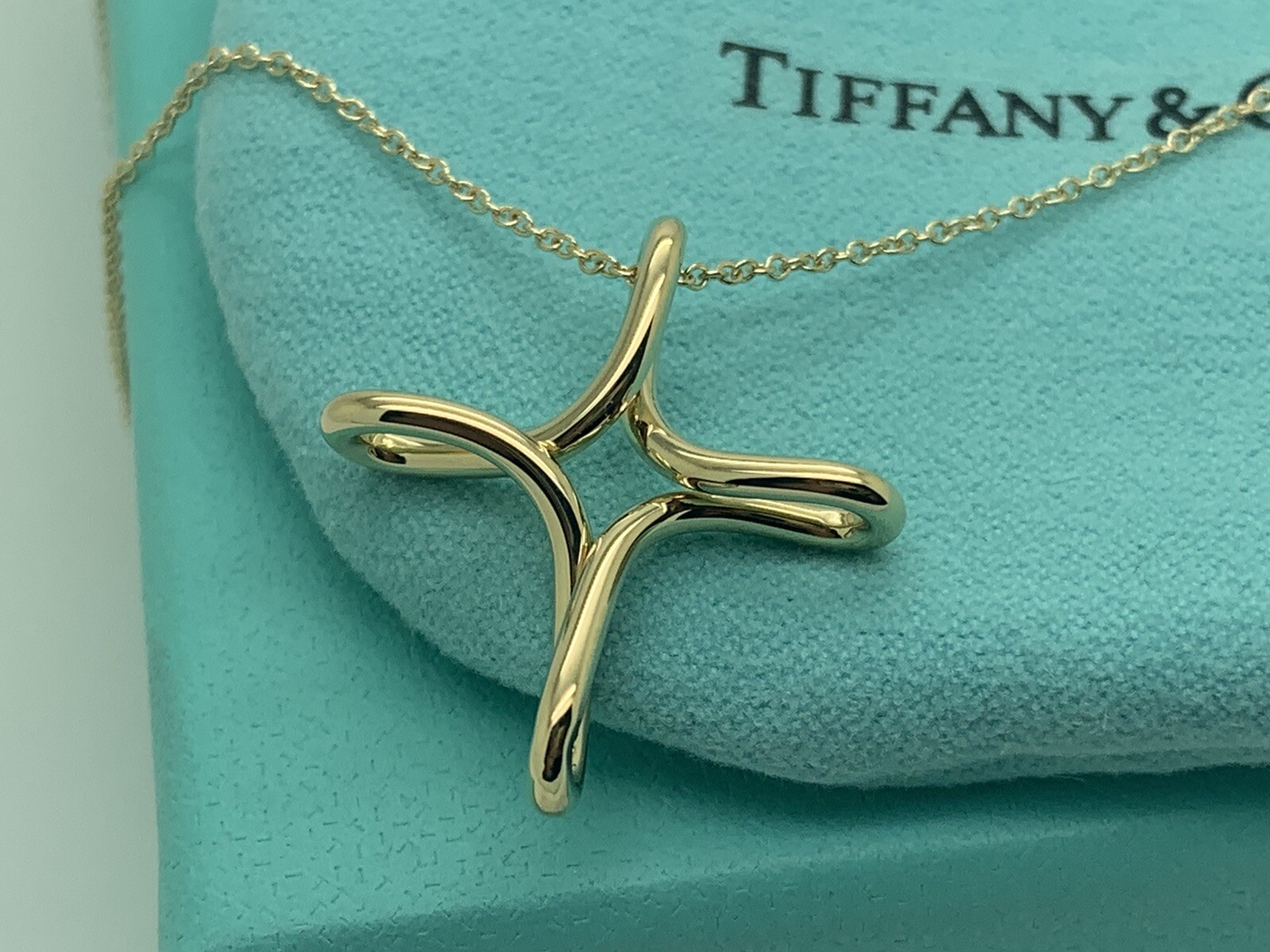 Tiffany & Co 18K Elsa Peretti Cross Pendant Necklace