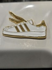 Adidas Sportswear pin Shoe NEW   NIP 